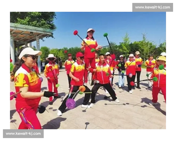 平地生花!90 后非遗传承人舞花棍,棍起瞬间绽放千年技艺 平地生花!90 后非遗传承人舞花棍,棍起瞬间绽放千年技艺