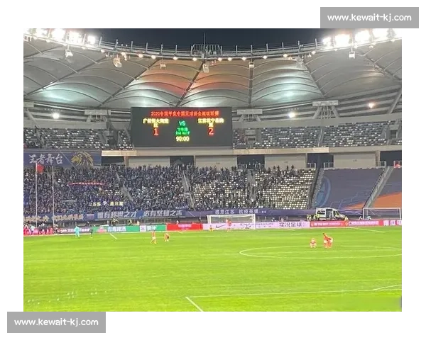 恒大与苏宁激战全场精彩集锦 两队鏖战直至最后时刻决胜负 恒大与苏宁激战全场精彩集锦 两队鏖战直至最后时刻决胜负