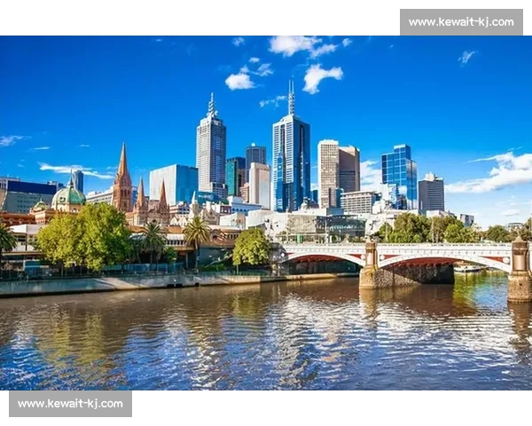 悉尼城东与墨尔本城市发展对比探析：经济、文化与生活方式的差异