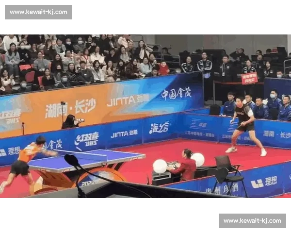 山东鲁能与富力鏖战激烈 双方争夺积分为争冠关键战役