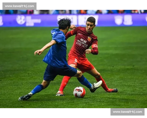 足协杯焦点大战鲁能迎战申花强强对话点燃赛场激情争锋时刻